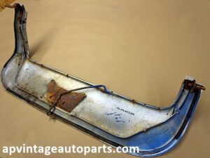 1973 Oldsmobile Delta 88 fender skirt