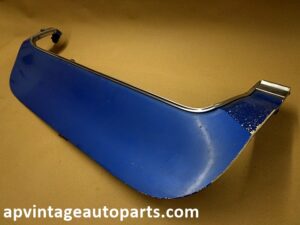 1973 Oldsmobile Delta 88 fender skirt