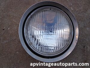 1965 Oldsmobile Dynamic 88 LH inner headlight bucket housing