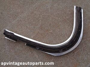 1975 Ford Torino LH rear quarter window molding