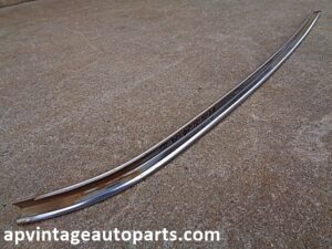 1969 1970 Chevrolet Kingswood Caprice wagon RH rear drip rail molding