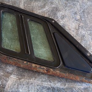 1975 1976 Ford Torino Elite opera window