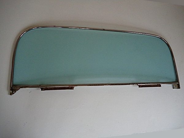 1961 62 Chevrolet station wagon tailgate window glass