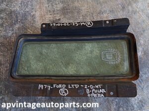 1977 Ford LTD Landau opera window