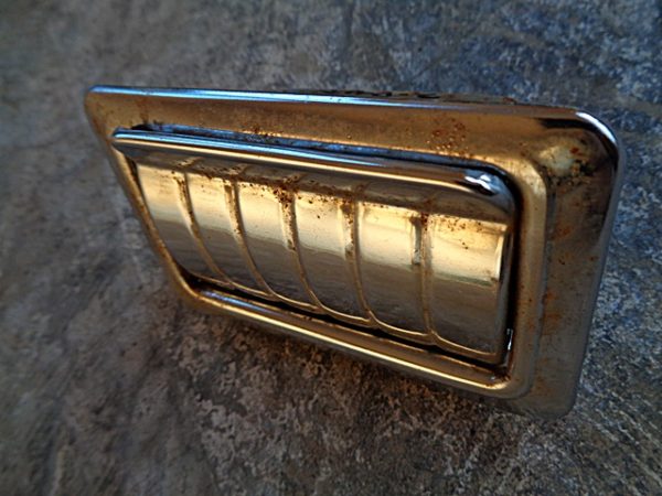 1973 Chevrolet Impala ashtray
