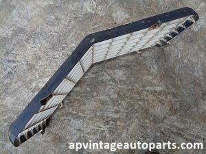 1977 Ford Thunderbird grille