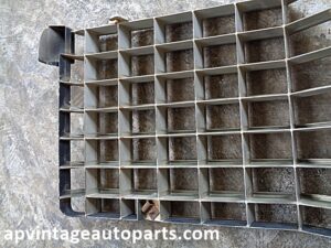 1977 Ford Thunderbird grille