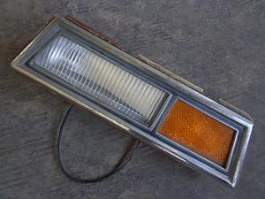 1972 Ford LTD Brougham side marker light assembly