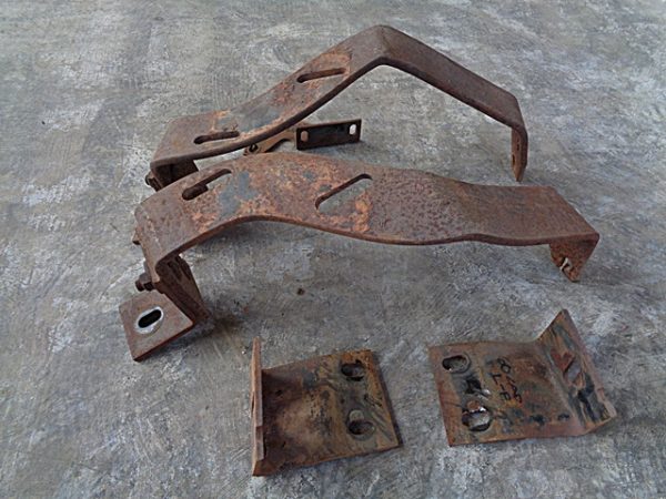 1960 Cadillac front bumper brackets