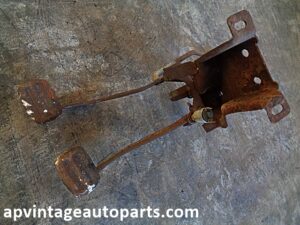 1958 Chevrolet Impala clutch pedal