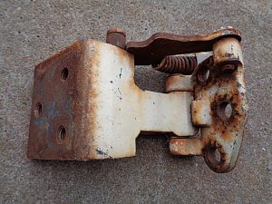 1965 Ford Falcon 4 dr RH front door hinge lower