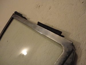 1964 Ford Galaxie 500 fastback LH quarter window assembly