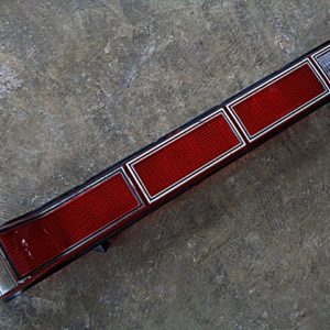 1974 Lincoln Continental LH tail light lens