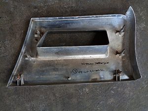 1975 Mercury Marquis LH side marker light bezel