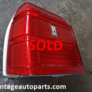 1981-1985 Oldsmobile Delta 88 LH tail light lens assembly