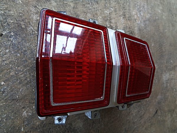 1975 Oldsmobile Cutlass 442 original tail light assembly