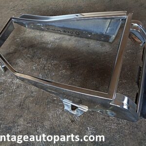 1981-1986 Chevrolet Monte Carlo tail light bezel