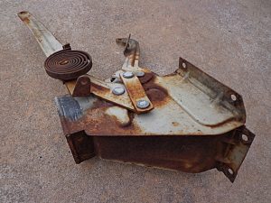 1952-54 Ford RH hood hinge