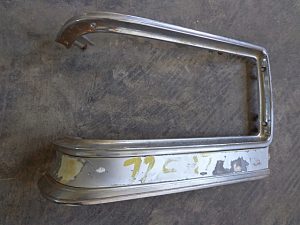 1976 1977 Cadillac DeVille turn signal bezel