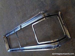 1976 Pontiac Bonneville Catalina headlight bezel LH