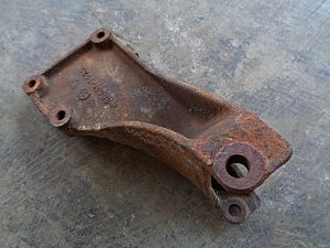 1962 Ford 260 289 V8 generator bracket