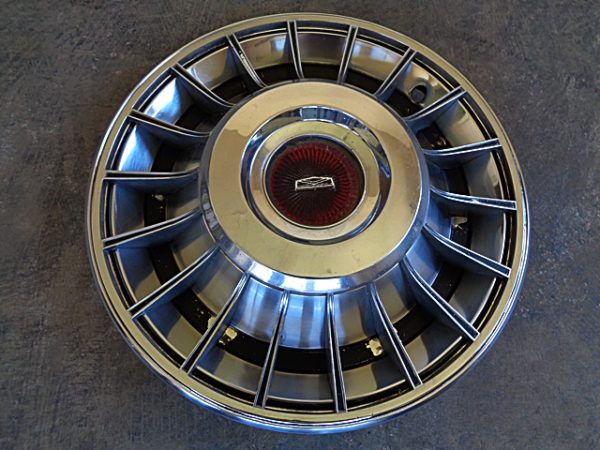 1970 73 Ford Mercury 14 inch turbine wheel cover