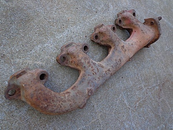 Ford 289 302 LH exhaust manifold