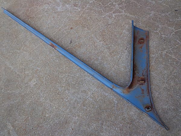 1959 Ford station wagon quarter window garnish trim