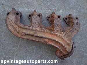 1975 Ford 351 Windsor exhaust manifold