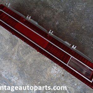 1976 1977 Buick Regal tail light