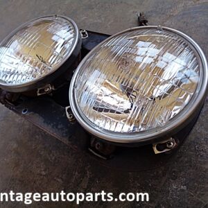 1961 1963 Ford Thunderbird RH headlight bucket