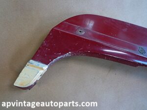 1975 Lincoln Continental wheel skirt