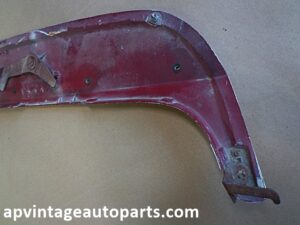1975 Lincoln Continental wheel skirt