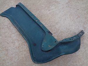 1977 Mercury Marquis L front bumper filler