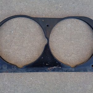 1968 Ford LTD hideaway headlight bezel