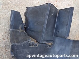 1970 1971 Ford Torino inner fender rear splash shield RH