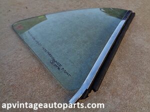 1970 Ford Galaxie 2 dr HT quarter window glass