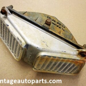 1971 Delta 88 front turn signal assembly