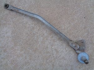 1964 Ford Fairlane windshield wiper transmission arm