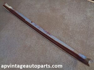 1968 Ford Thunderbird front bumper filler