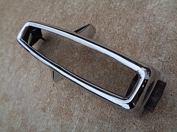 1969 Ford Ranger F100 grille emblem OEM