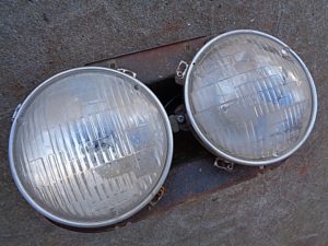 1961 1963 Ford Thunderbird headlight bucket mount assembly