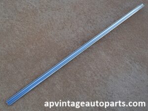 1963 Ford Fairlane fender molding