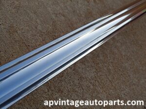 1963 Ford Fairlane RH fender molding