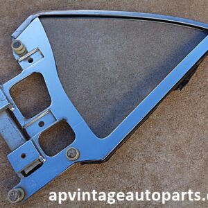 1964 1965 Ford Mustang coupe quarter window RH