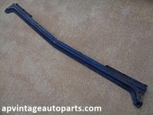 1966 Mercury Monterey front bumper filler