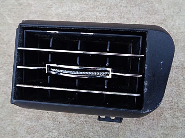 1968 Ford Galaxie 500 AC vent register