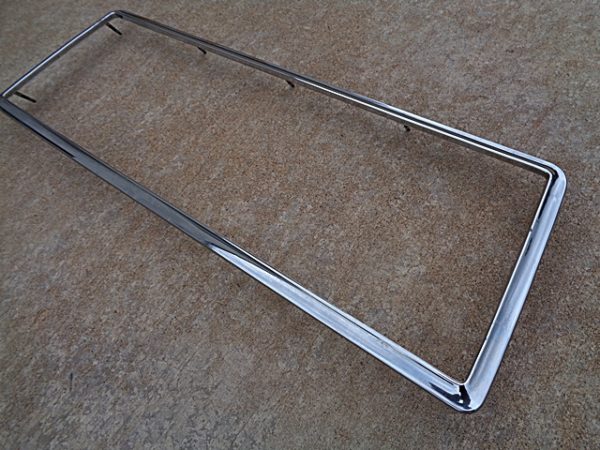 1979 Ford Thunderbird tail light lens bezel