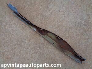 1973 Oldsmobile Custom Cruiser wagon cargo floor molding