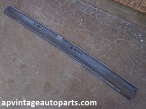 1977 1978 Ford Thunderbird rear bumper filler
